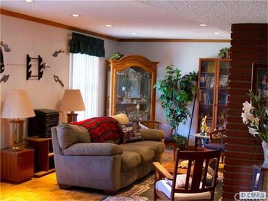 Living room to left when you first enter house.
