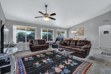 Light and bright floor plan !