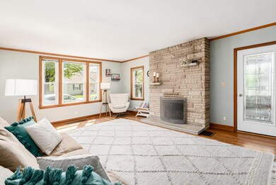 r_103_Shel_Ave___023