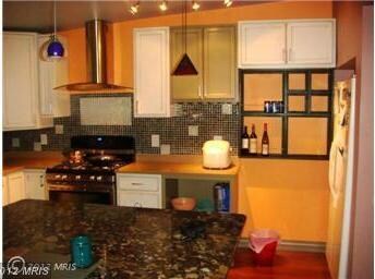 8719 Wendell Ave, Parkville, MD 21234 - photo 6