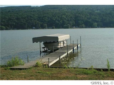 Waterfront/Dock/Pier