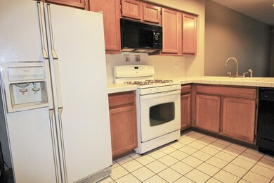 Fully applianced Kitchen