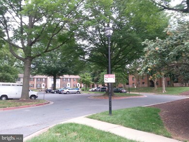 8742 Tamar Dr, Columbia, MD 21045 - photo 2