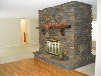 9 Lancaster Dr, Bella Vista, AR 72715 - photo 5