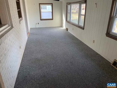 221 King Ave, Waynesboro, VA 22980 - photo 2