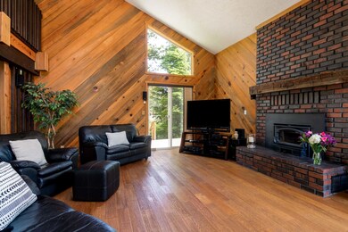 Great Room/Fireplace