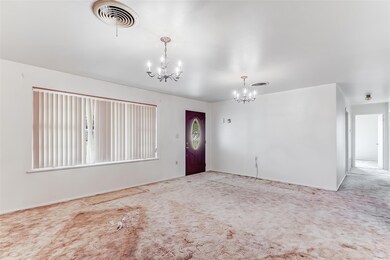 1012 N Water St, Burnet, TX 78611 - photo 5