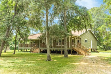 20302 Ramble Wood Dr, Brazoria, TX 77422 - photo 2