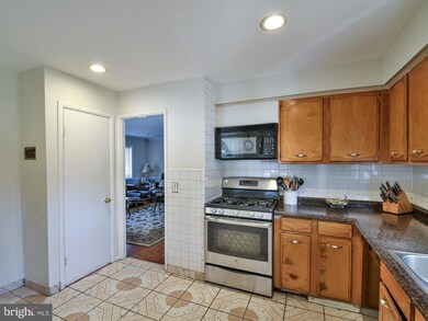 6601 Cipriano Rd, Lanham, MD 20706 - photo 7