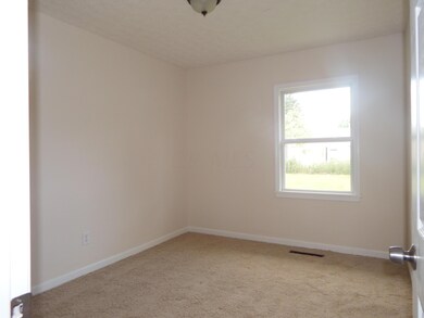 1317 Thurston Dr, Columbus, OH 43227 - photo 5