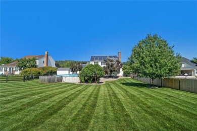 5452 Amanda Dr, Laurys Station, PA 18059 - photo 3