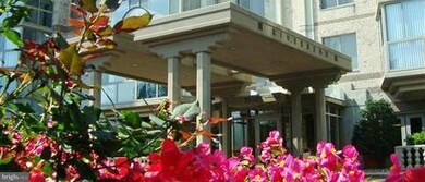 Riverbend at Lansdowne Woods unit 904, Leesburg, VA 20176 - photo 2