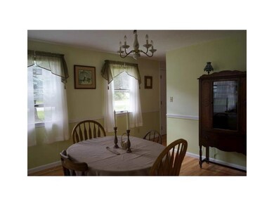 252 Rogers Rd, Yarmouth, ME 04096 - photo 4