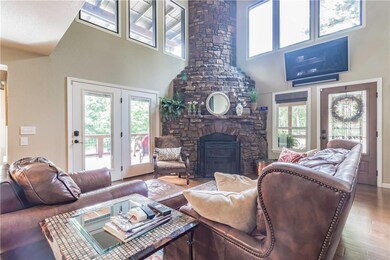 18660 Eagle Bend Rd, Springdale, AR 72764 - photo 3