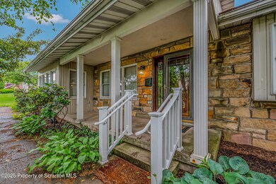 512 Thomas Dr, Dunmore, PA 18512 - photo 2