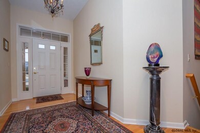 19 Dalton Ct, Delmar, NY 12054 - photo 4