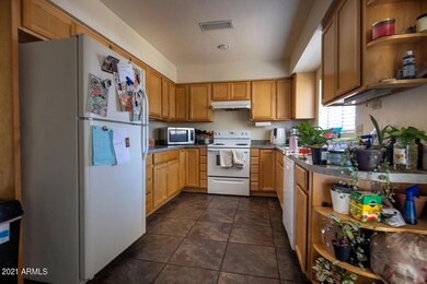Susan's condo kitchen