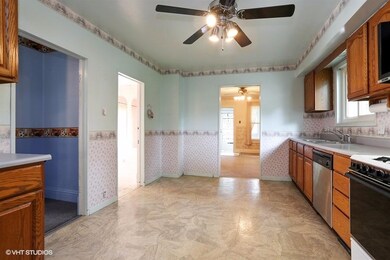 73 Lansing St, La Porte, IN 46350 - photo 4