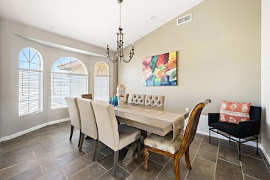 31-web-or-mls-SH_Valle_0325_OPMG_031