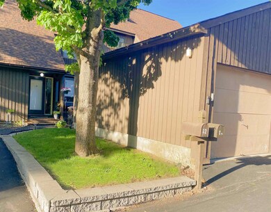 14 Silverton Dr unit U96, Nashua, NH 03062 - photo 2