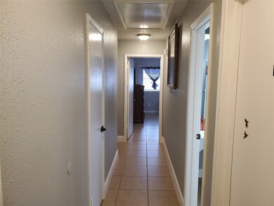 8314 Gulfwood Ln, Houston, TX 77075 - photo 2