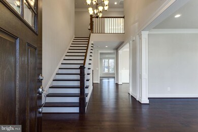 1214 Kelley St SW, Vienna, VA 22180 - photo 4