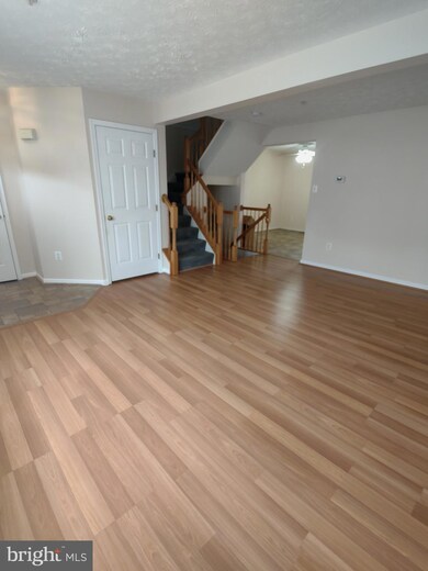 549 Macintosh Cir, Joppa, MD 21085 - photo 6