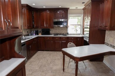 765 E Pumping Station Rd, Quakertown, PA 18951 - photo 7