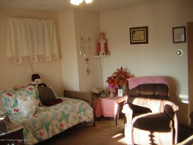 1327 Diamond Ave, Scranton, PA 18508 - photo 4