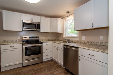 1548 Maple St Niles MI 49120-large-006-5