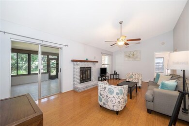 7913 Goldleaf St, Orlando, FL 32835 - photo 2