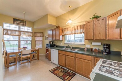 3662 View Dr, Dexter, MI 48130 - photo 5