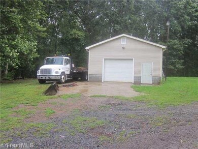 Workshop. 24X40 workshop with 24X16 hobby game room heated and cooled with half bath