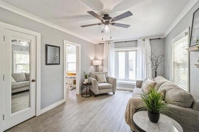 2517 46th St, Des Moines, IA 50310 - photo 3