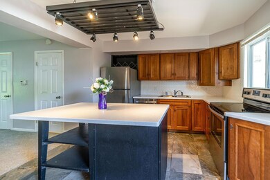 1008 Manor Lane (Tevisvisuals.com) (18