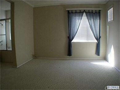 Spacious Master Suite with Walkin Closet & Hillsid