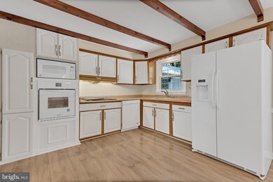 132 Forge Hill Ln, Phoenixville, PA 19460 - photo 7