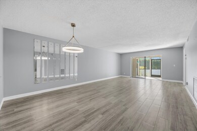 5757 Gage Ln unit 102, Naples, FL 34113 - photo 4