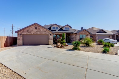 9801 Valencia Ave, Lubbock, TX 79424 - photo 4