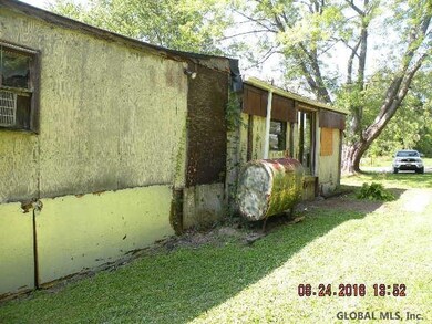 474 Knickerbocker Rd, Schodack Lndg, NY 12156 - photo 4