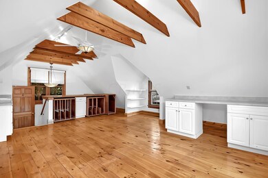 Carriage House3