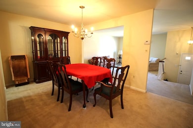 7705 Jewelweed Ct, Springfield, VA 22152 - photo 6