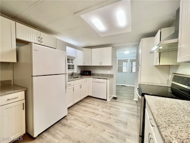 13 Cannes Dr, Naples, FL 34112 - photo 6