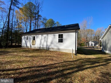 54 Azalea Way, Colonial Beach, VA 22443 - photo 4