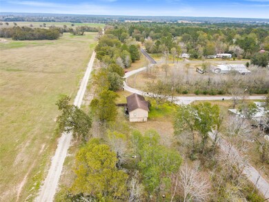 7 & 9 Julie Beth St, Huntsville, TX 77320 - photo 4