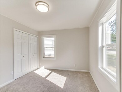 4040 8th Place, Des Moines, IA 50313 - photo 7