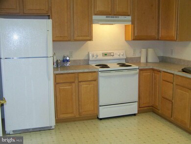 7104 Destiny Ln, Fredericksburg, VA 22407 - photo 6