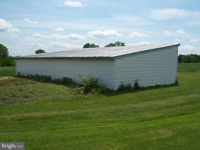 5056 E Berlin Rd unit GARAGE B, East Berlin, PA 17316 - photo 2