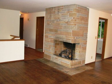 7008 226th Place SW, Mountlake Terrace, WA 98043 - photo 3