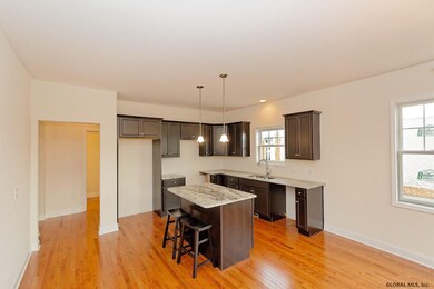 18 Jordan Ct, Latham, NY 12110 - photo 3